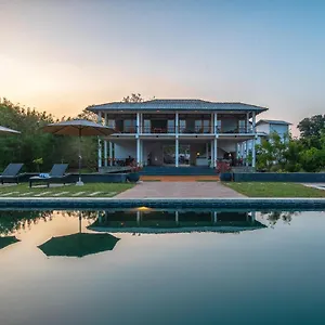 Ceylon Breeze Hotel Sigirîya